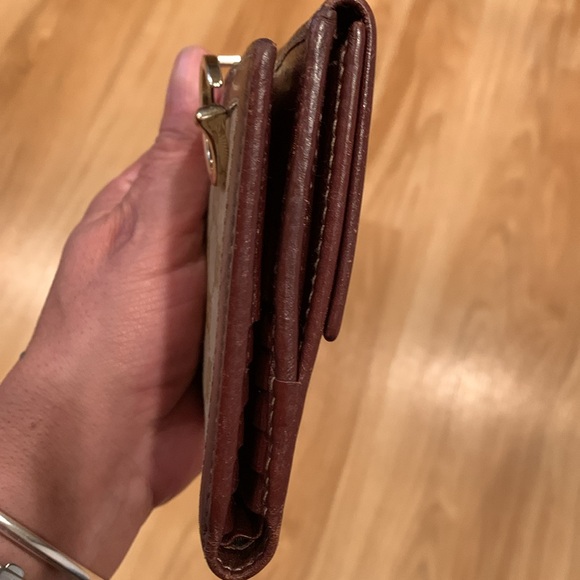 GUCCI VINTAGE Men’s Awesome Vintage Bi-Fold wallet - Picture 9 of 11